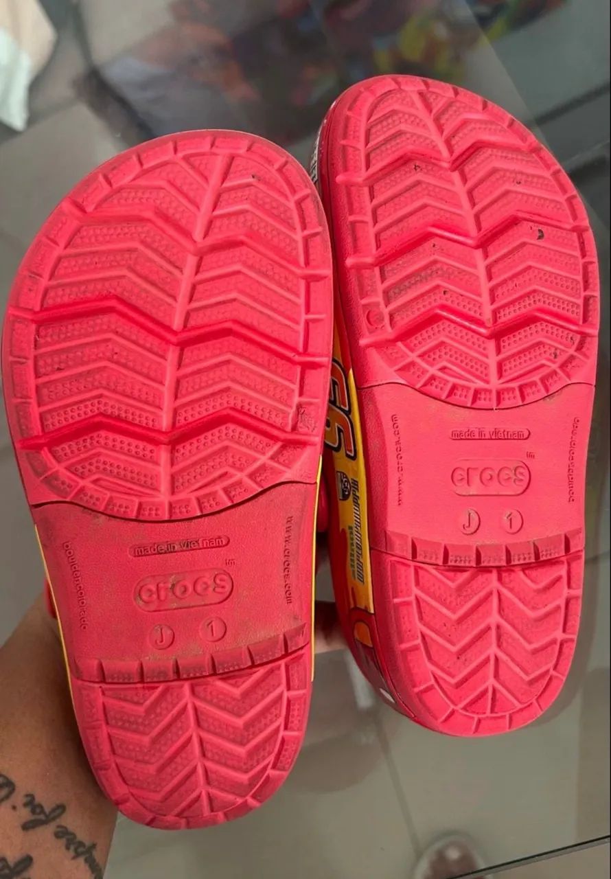 Crocs Mcqueen - Foto 2