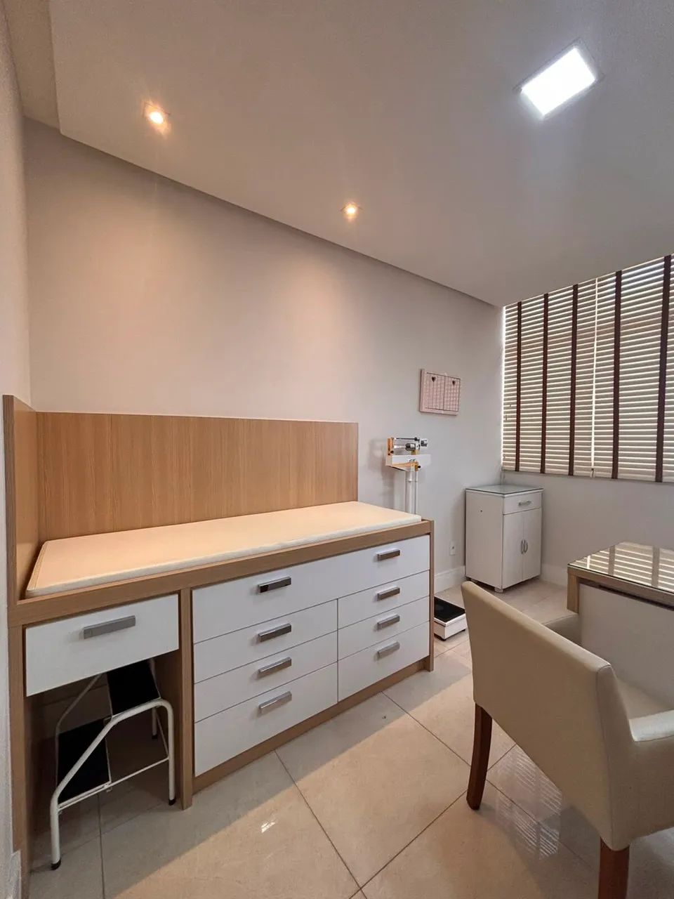 Sala comercial para alugar no bairro Centro de Vila Velha - Vila Velha/ES - Foto 3