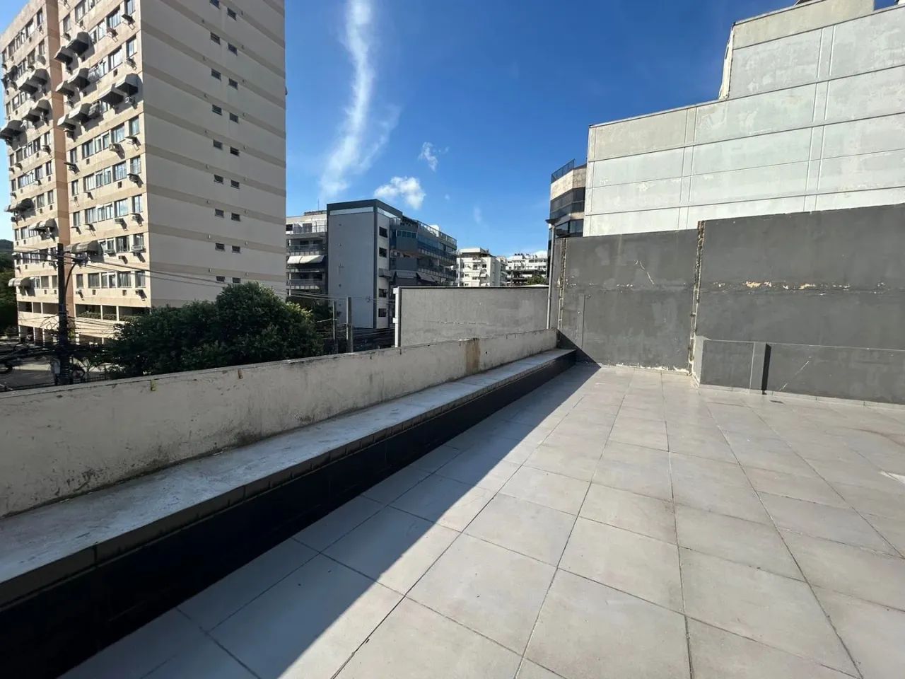 ESPAÇO COMERCIAL PARA LOCAÇÃO - CENTRO DA FREGUESIA - Foto 4