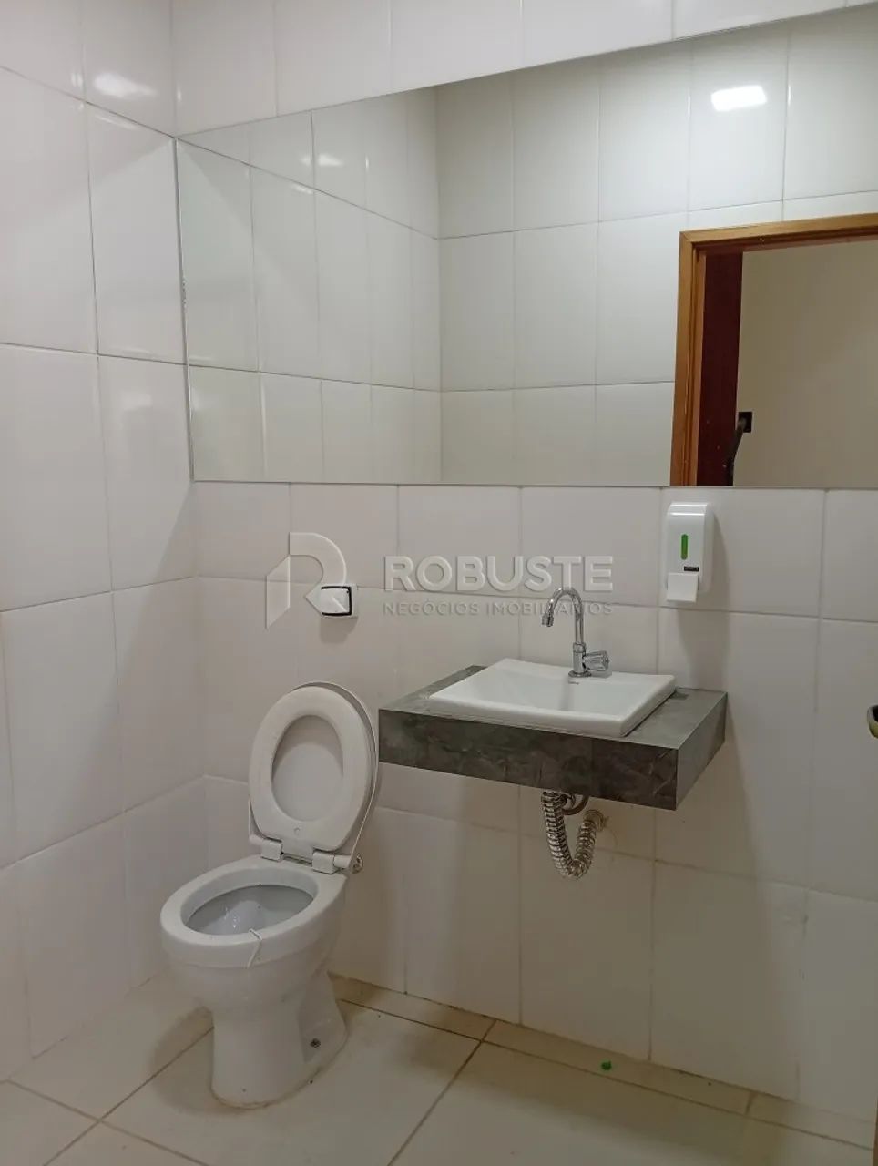 Ponto Comercial para Alugar no Jardim Bom Pastor, Botucatu - Foto 4