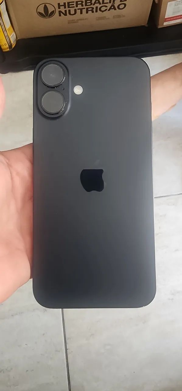 Iphone 16 plus  - Foto 2