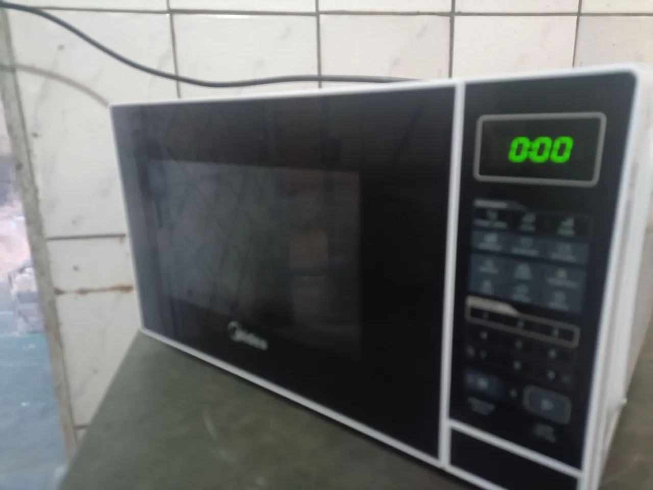 Microondas Midea 20 litros  - Foto 4
