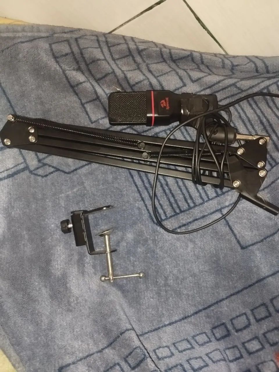 Microfone reddragon seyfert