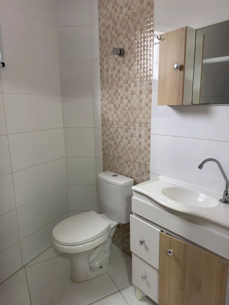 ALUGA-SE APARTAMENTOS  - Foto 3