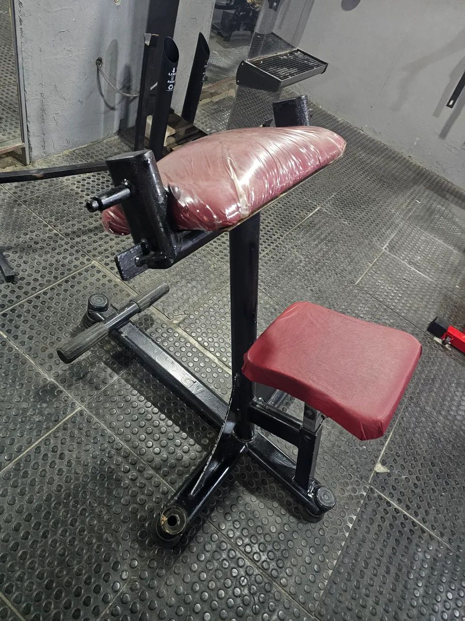 Banco scott biceps academia aparelho  - Foto 2