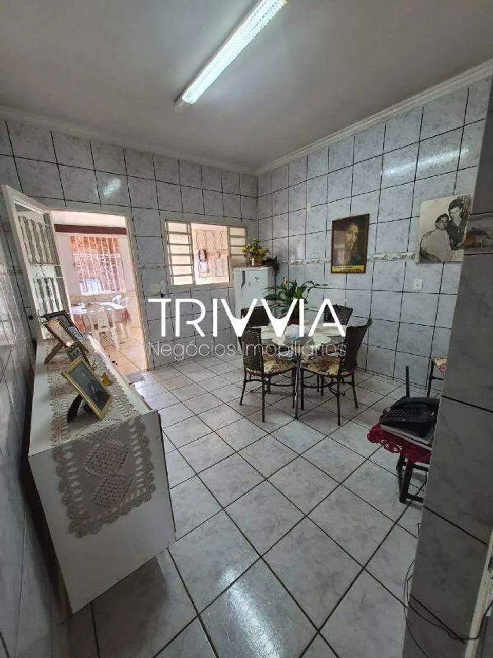 Casa no Alto Umuarama  2 quartos, edícula e 4 vagas - Foto 2
