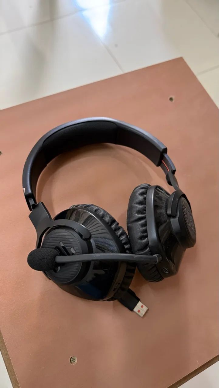 Fone JBL Quantum 600 Wireless - Foto 2