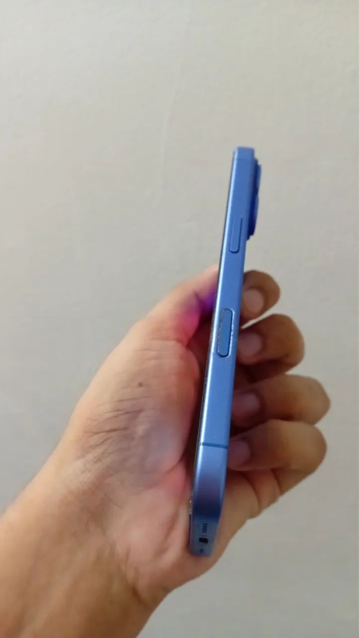Vendo Iphone16 com menos de um ano de uso - Foto 5