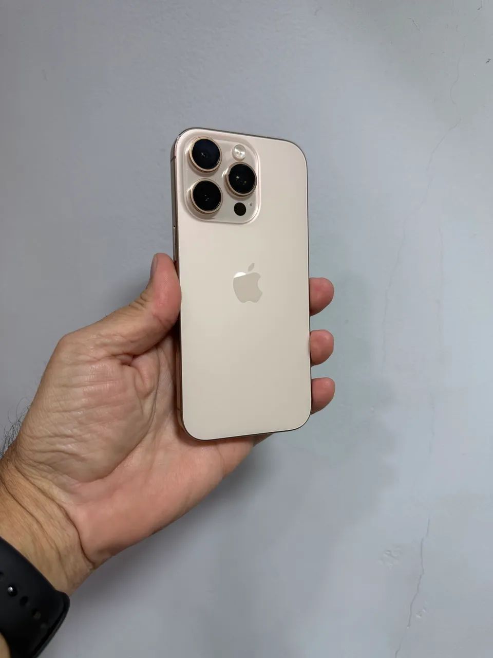 iPhone 16 Pro (Troco em 17 Pro ou Pro Max)