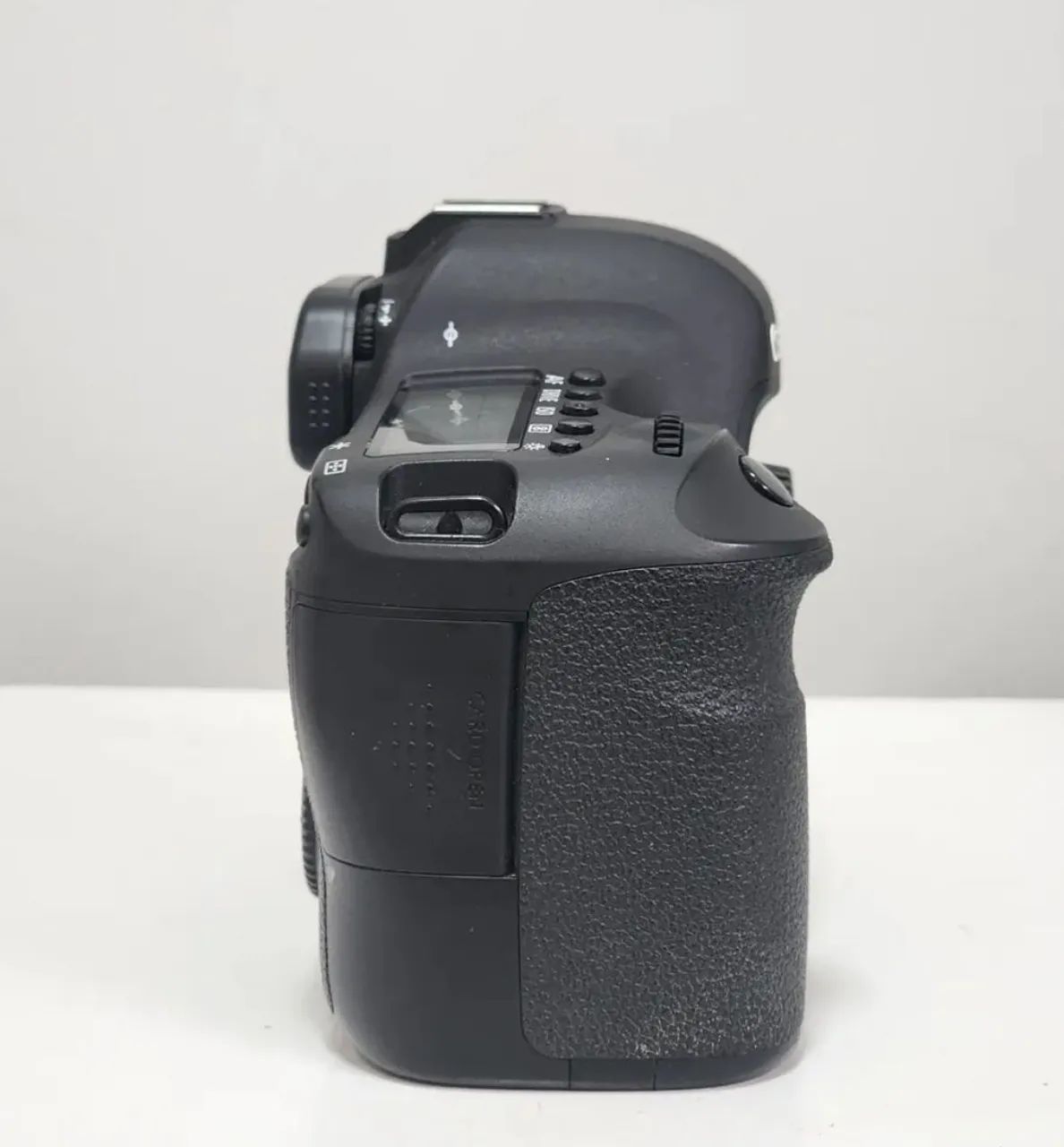 Canon Eos 6d Full Frame - 10k Cliques - Foto 3