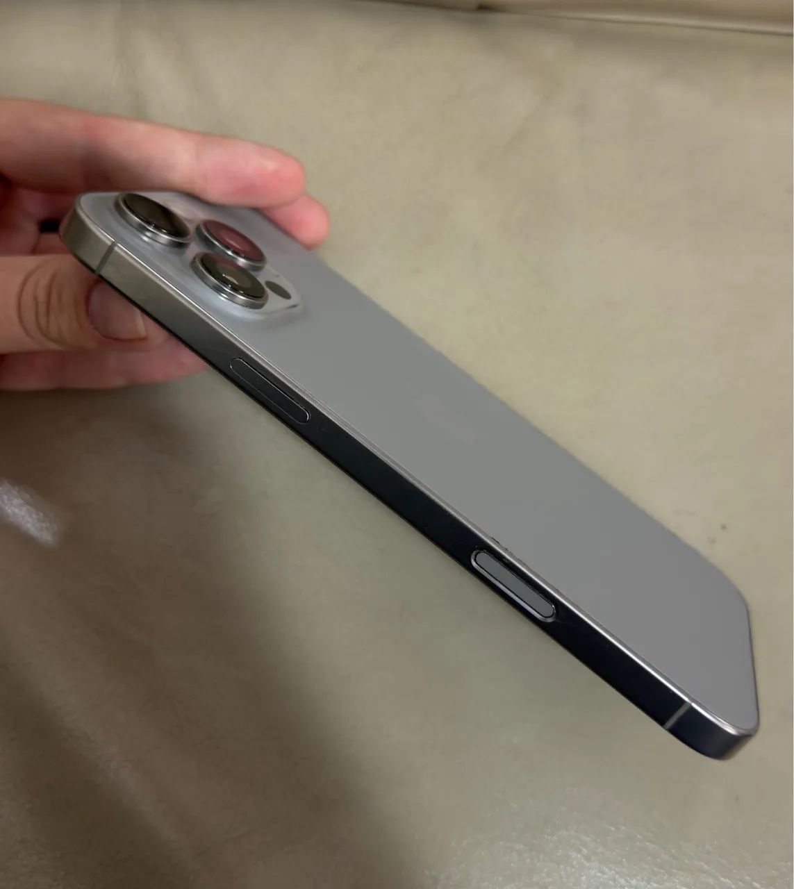 IPHONE 16 pro max 98% de bateria  - Foto 4