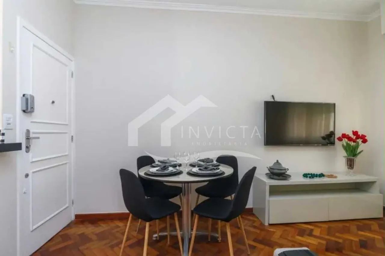 OPORTUNIDADE DE QUARTO E SALA EM RUA NOBRE NO LEBLON! - Foto 2