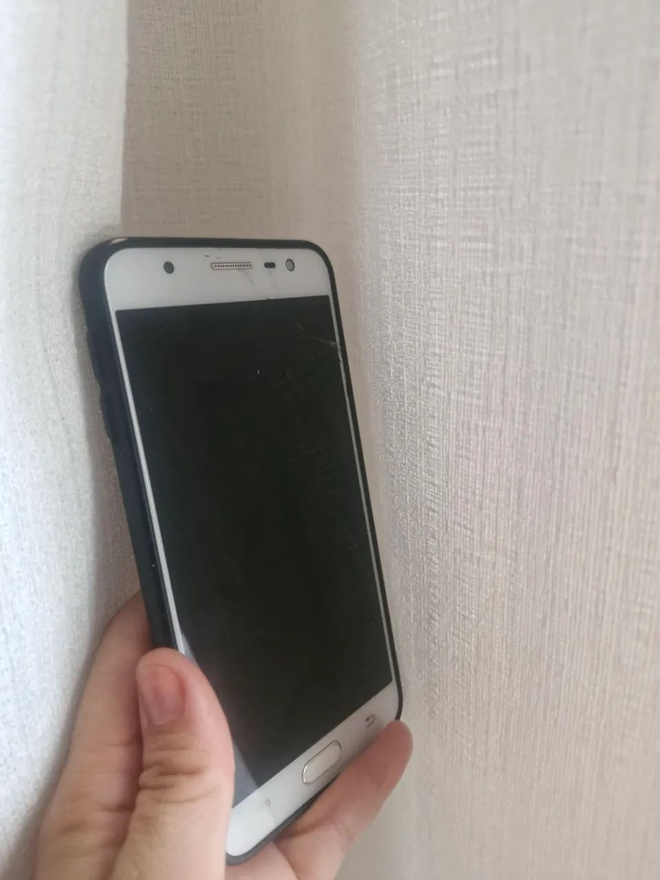 Celular Samsung Funcionando muito bem.
