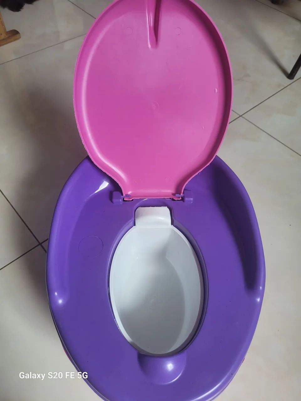 Troninho de desfralde