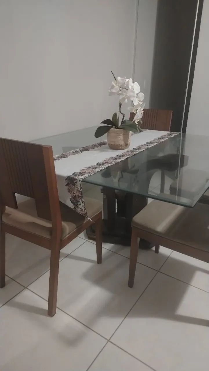 MESA DE VIDRO 6 LUGARES 