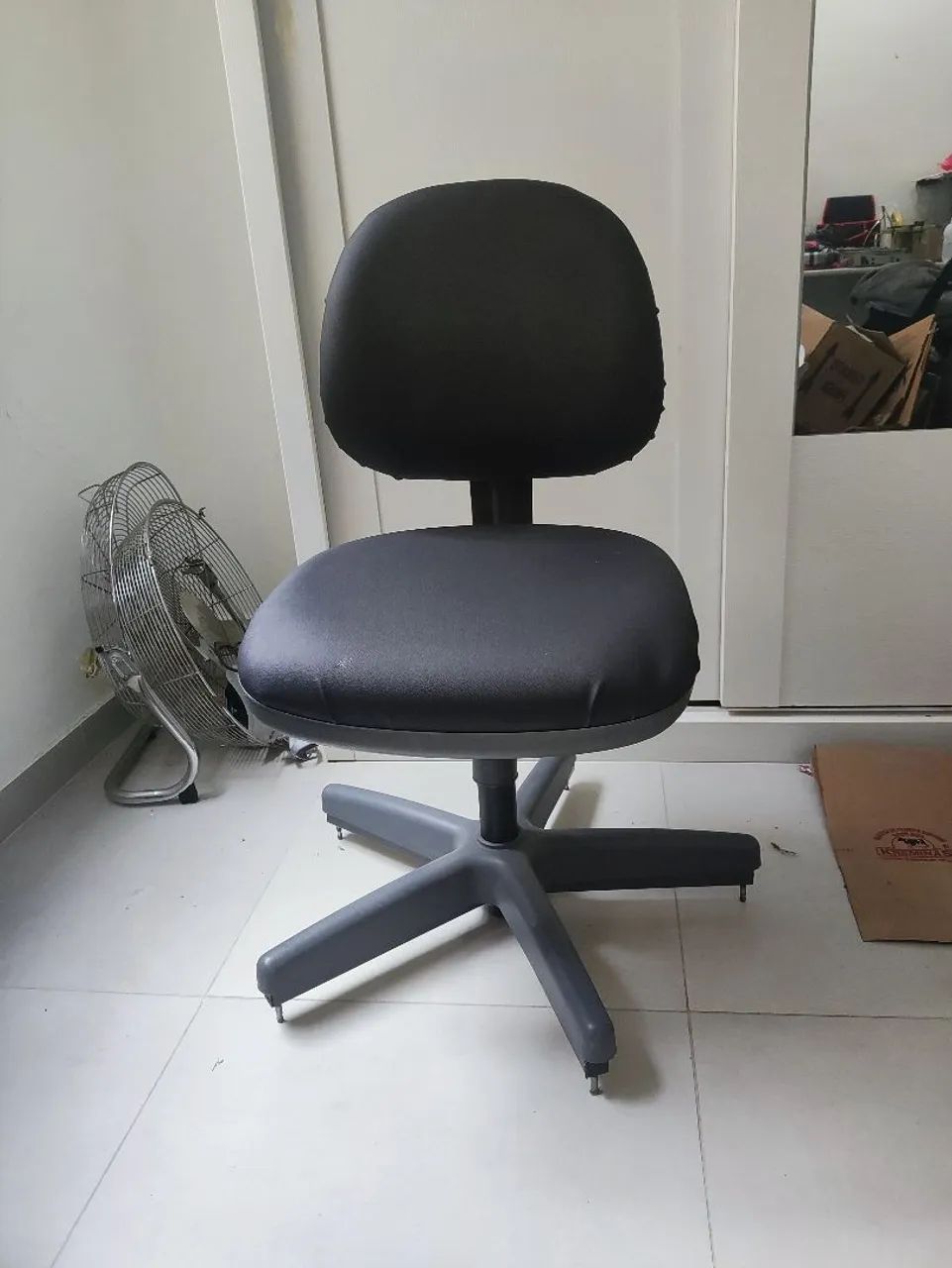 Cadeira de escritório doação 