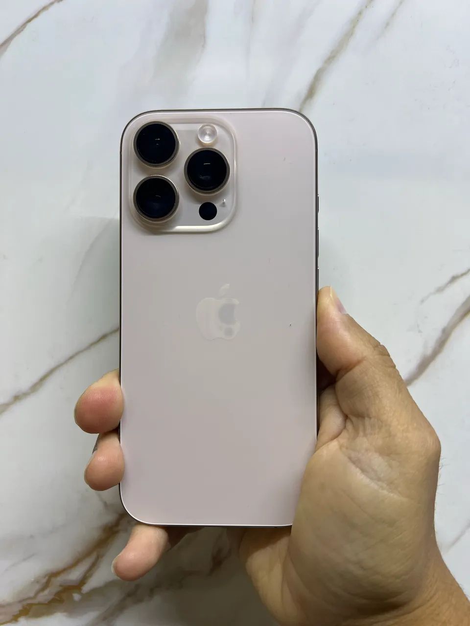 iPhone 16 pro 128gigas bateria 90% 