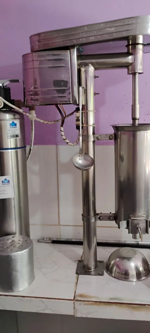 Máquina de bater açai