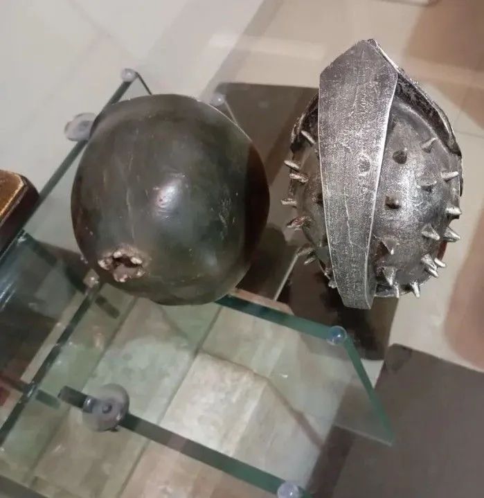 2 caveiras decorativas em resina - Foto 3
