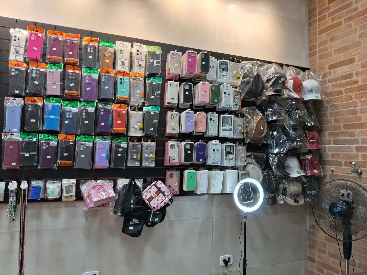 Loja concerto e acessórios para celulares... - Foto 3