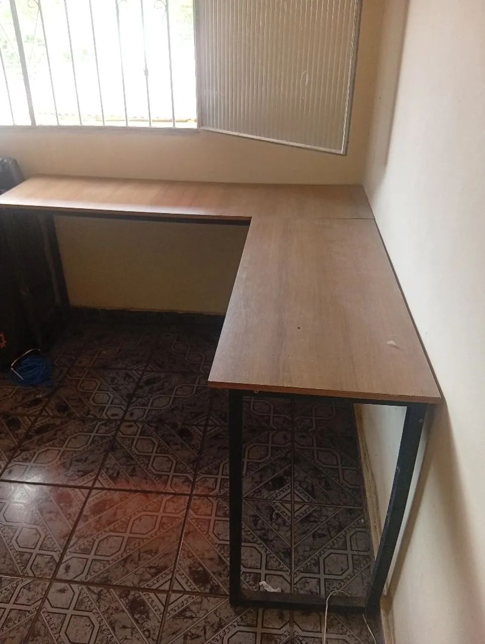 Mesa  de escritório em L  - Foto 2