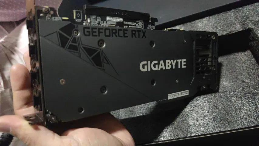 Placa de video RTX 3070 Gigabyte - Foto 2