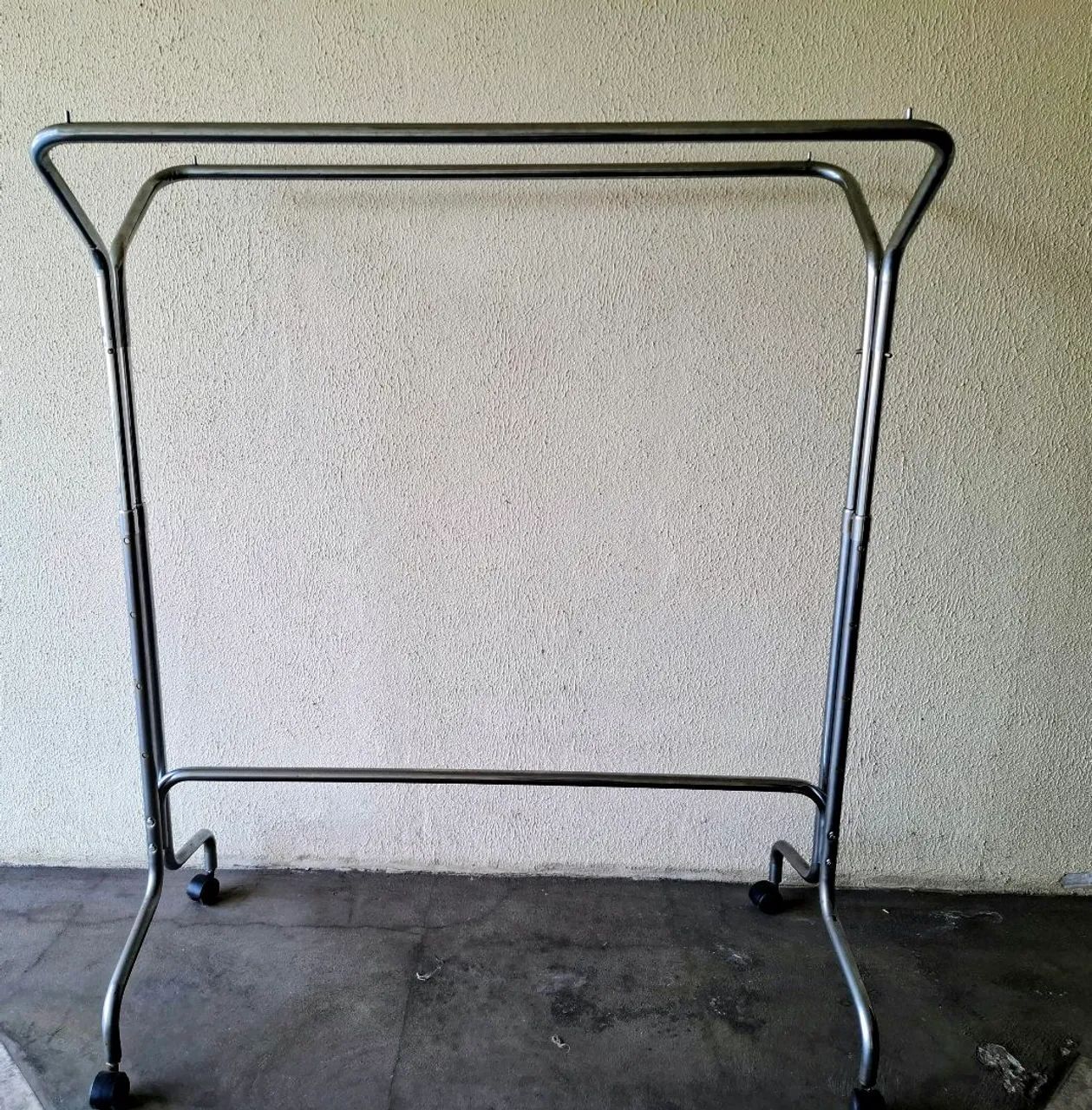 ARARA DUPLA PARA ROUPAS - Foto 2