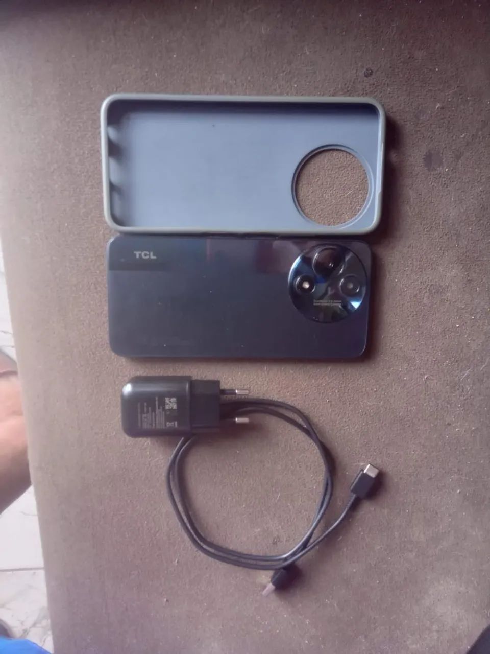 TCL 60 se