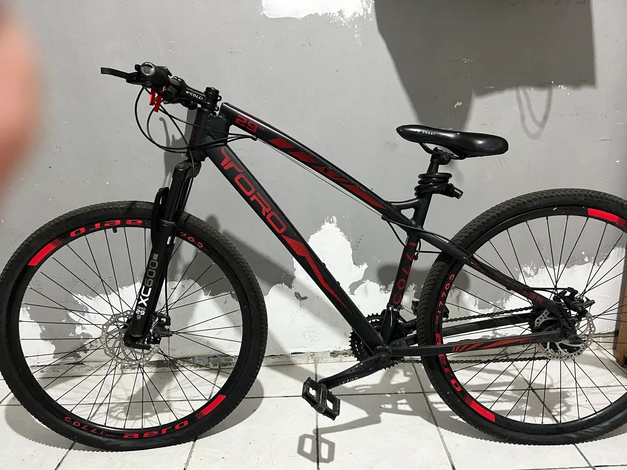 VENDO BICICLETA TORO ARO 29 (veja o anuncio) - Foto 4