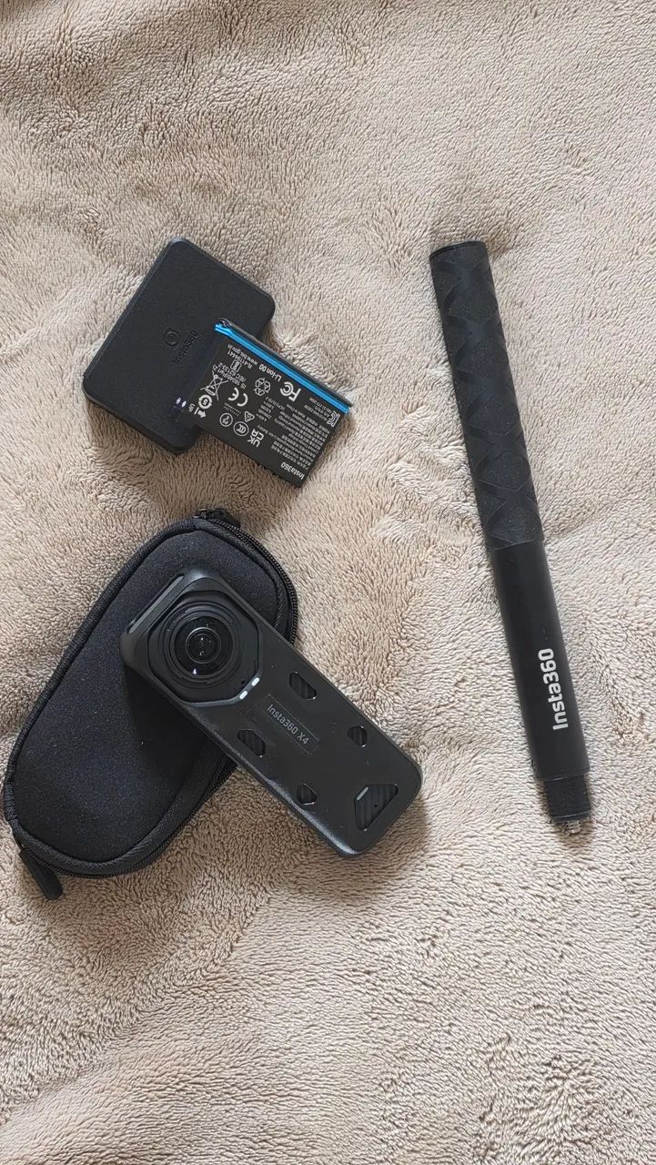 Insta 360 X4 - Foto 2
