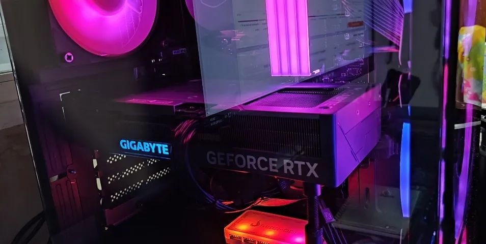 GeForce RTX 4070 EAGLE OC 12G
