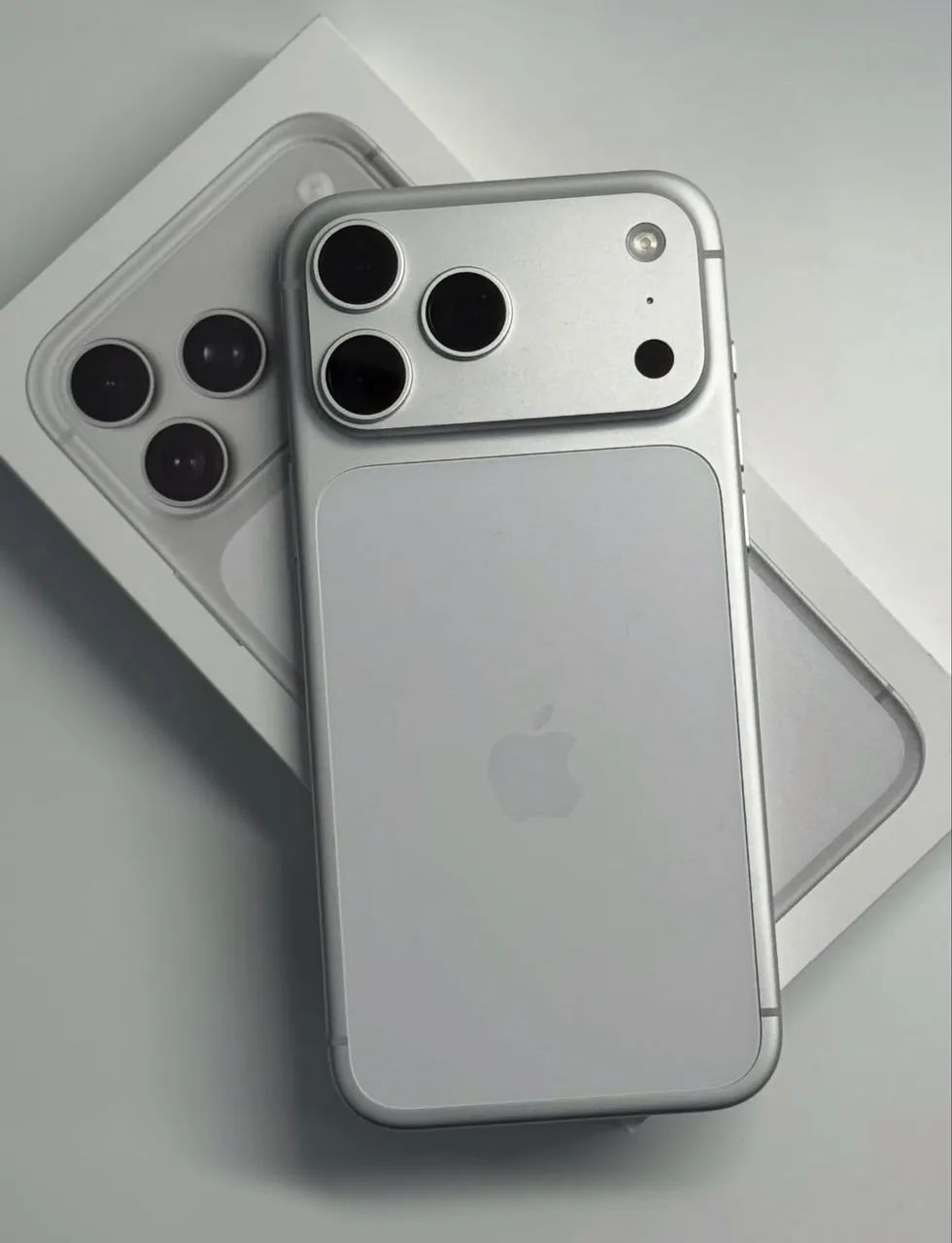 iPhone 17 PRO MAX 1 mês de uso 