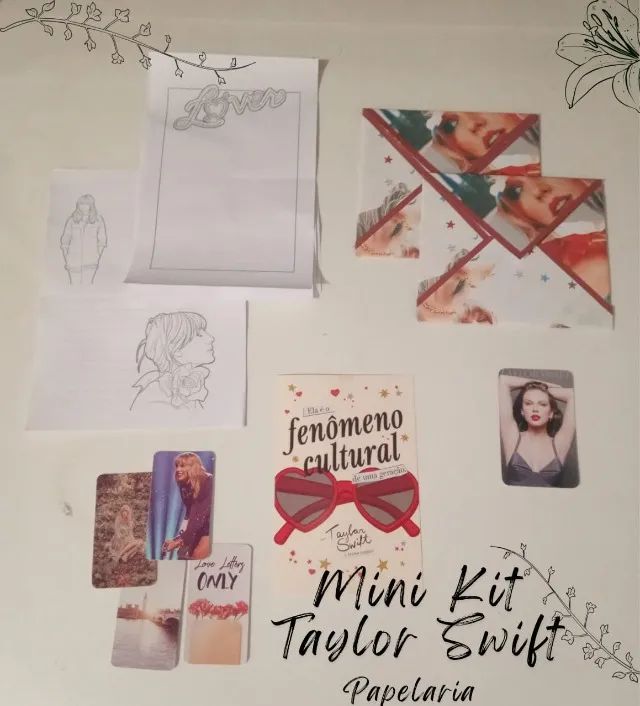 Taylor Swift Stationery Mini Kit