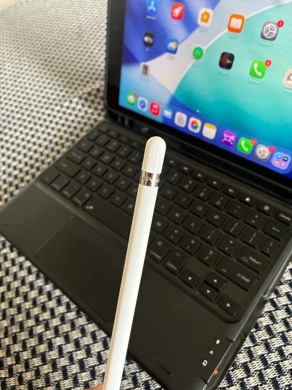 iPad 9 geração + Apple Pencil + teclado