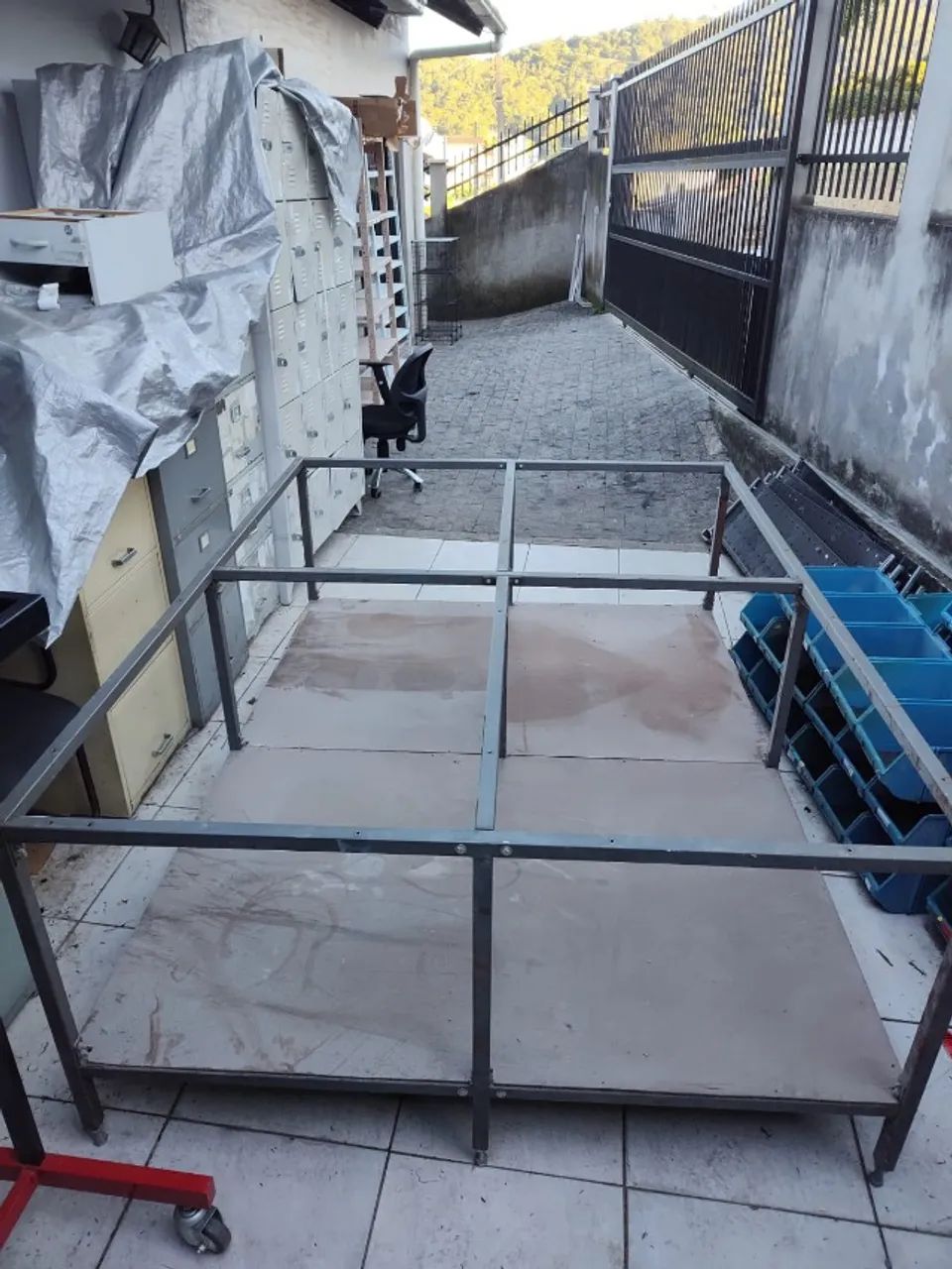 Base de Ferro para Mesa de Trabalho - Reforçada Bem Resistente