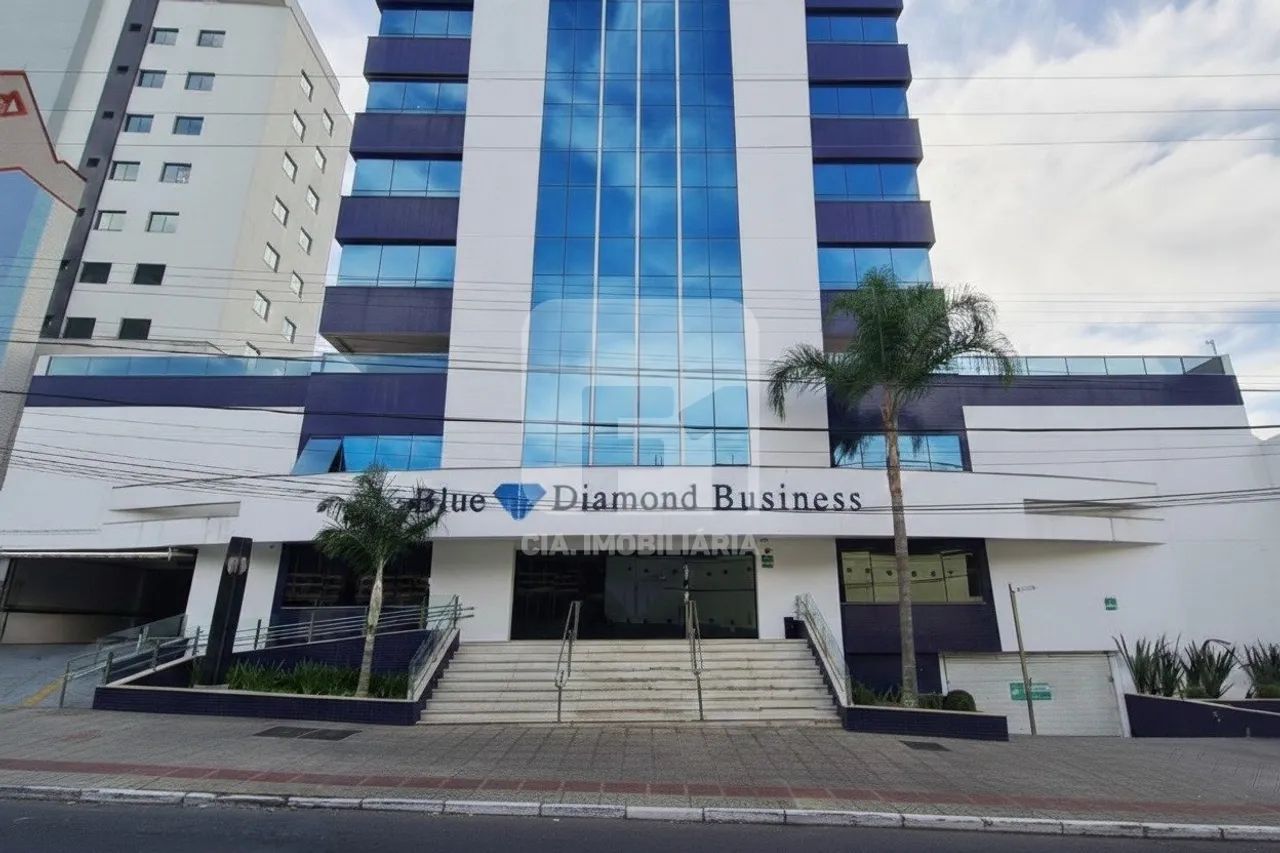 Sala comercial de 35m² com vaga na Agronômica - Foto 2