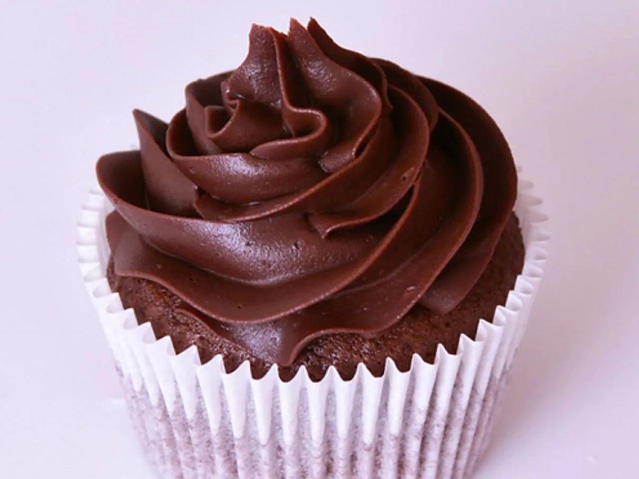 Trabalho fazendo bolo docinhos cupcake torta salgada  - Foto 2