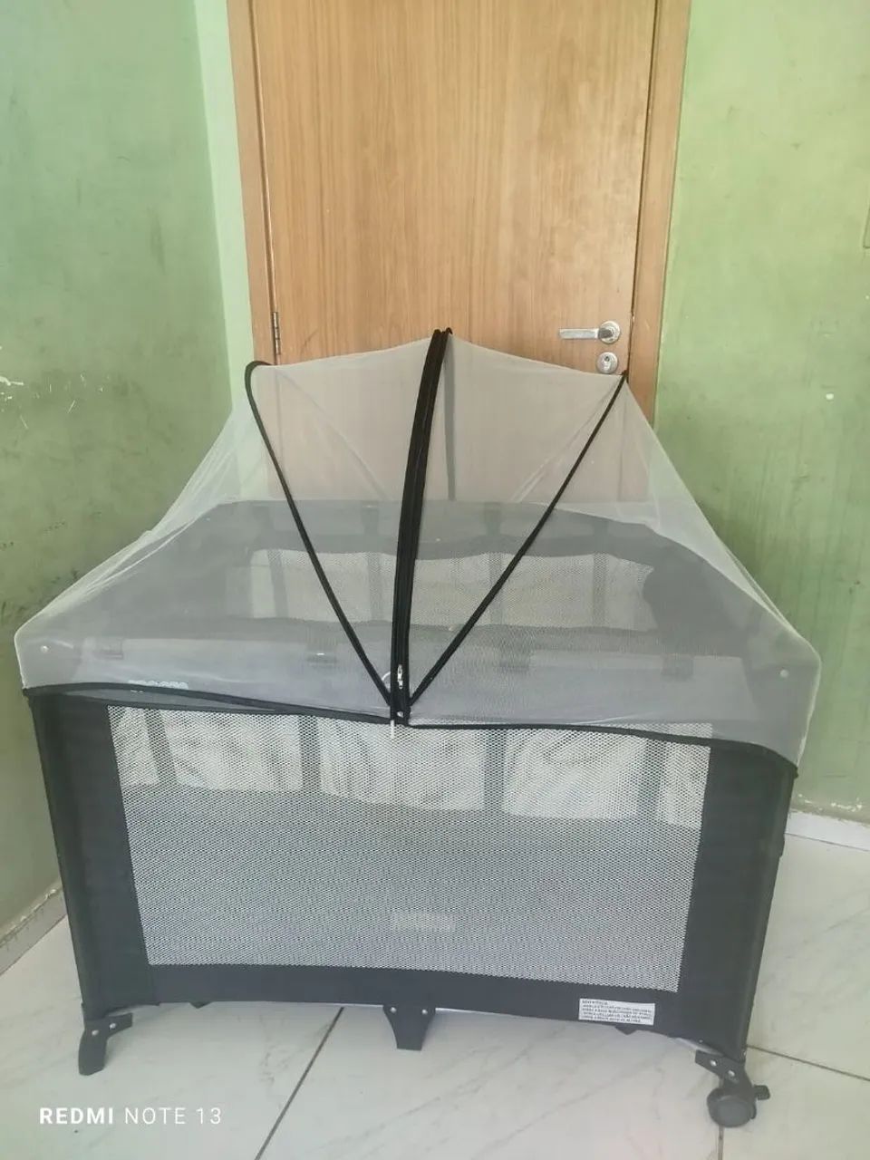 Berço cercado Burigotto preto