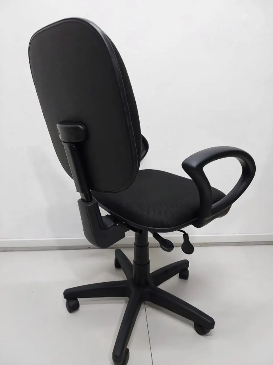 Cadeira de escritório diretor - Foto 6