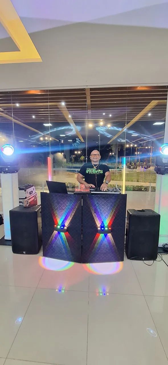 DJ com Pista de led e iluminação moving  - Foto 3