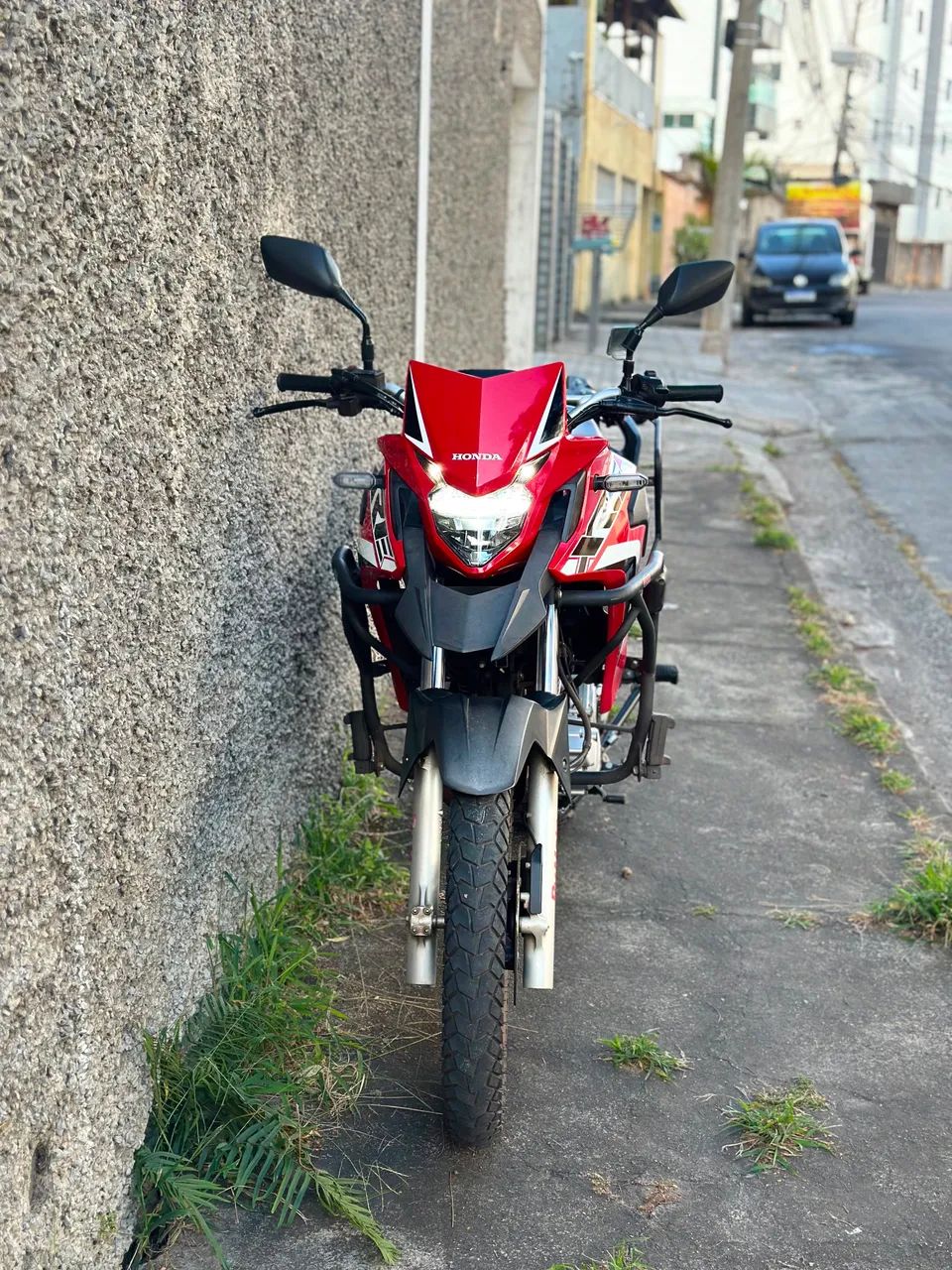 XRE 300 2022