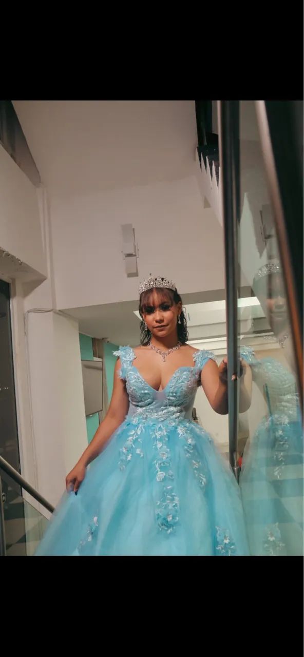Venda-se Vestido de 15 anos