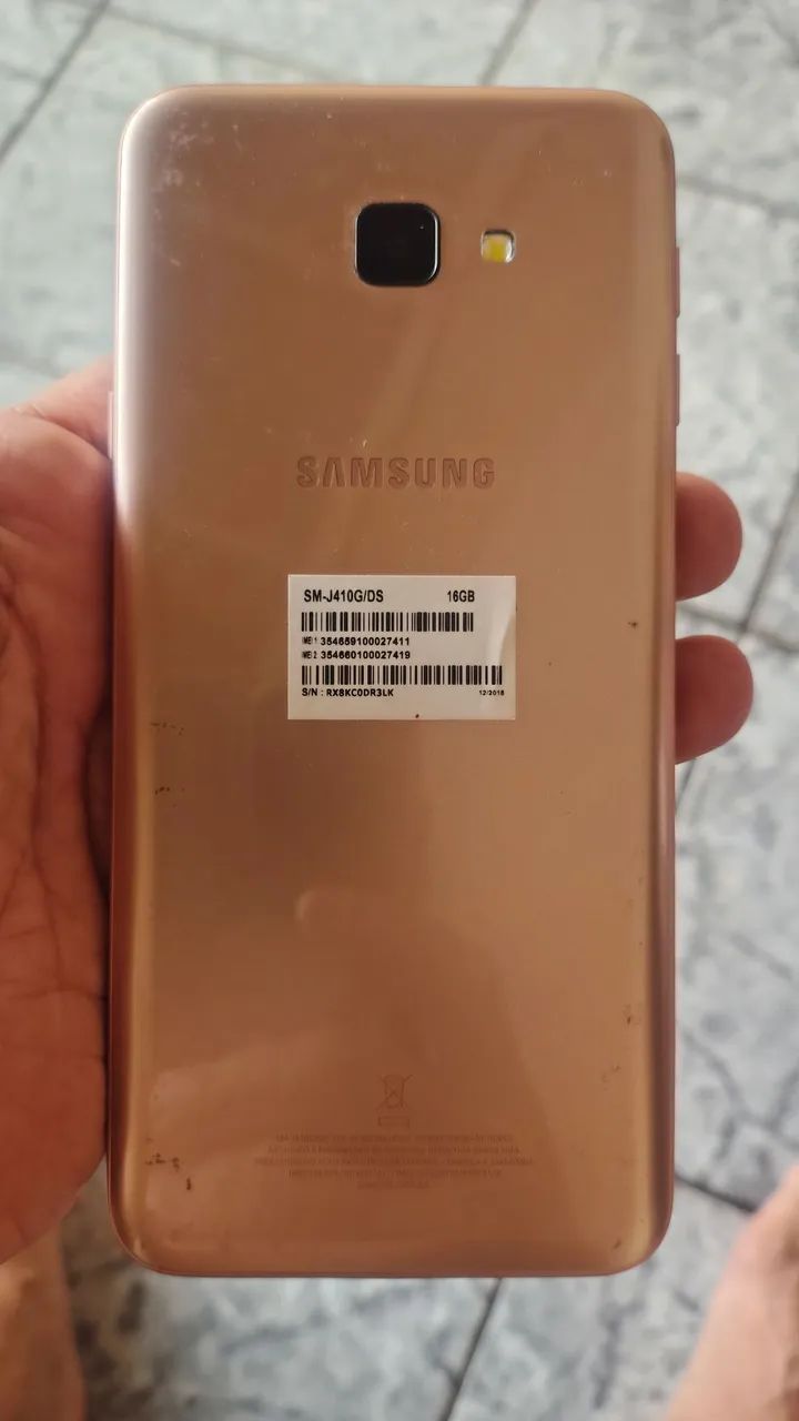 Vendo Samsung J4 core - Foto 4