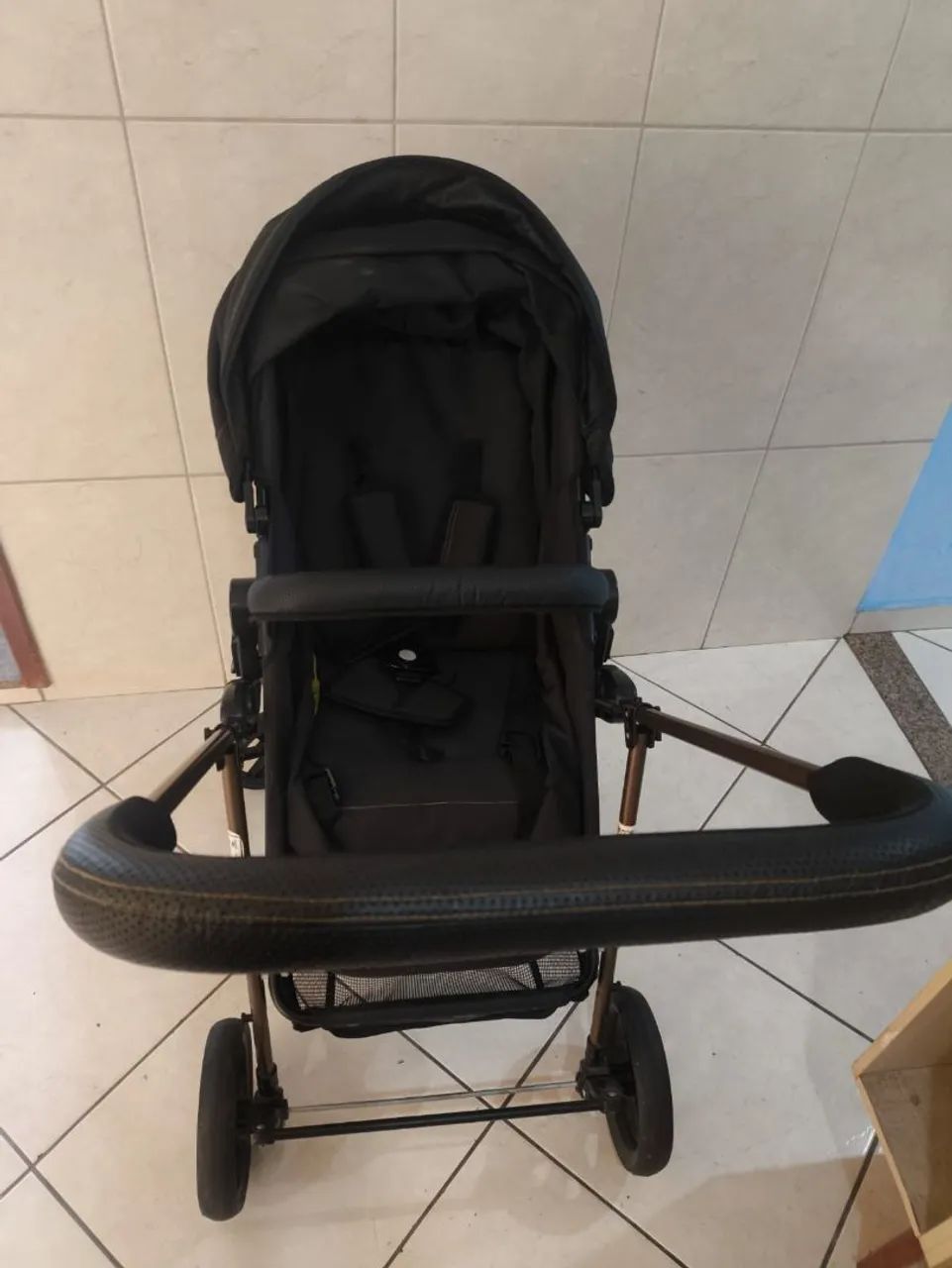 Carrinho Galzerano+ bebê conforto+ colchão  - Foto 4