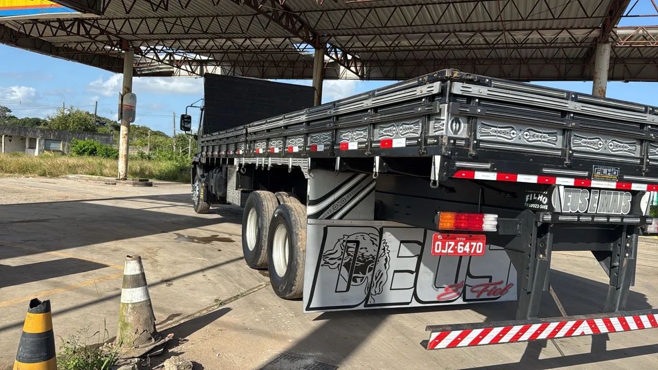 Ford Cargo 24/29 - Foto 2