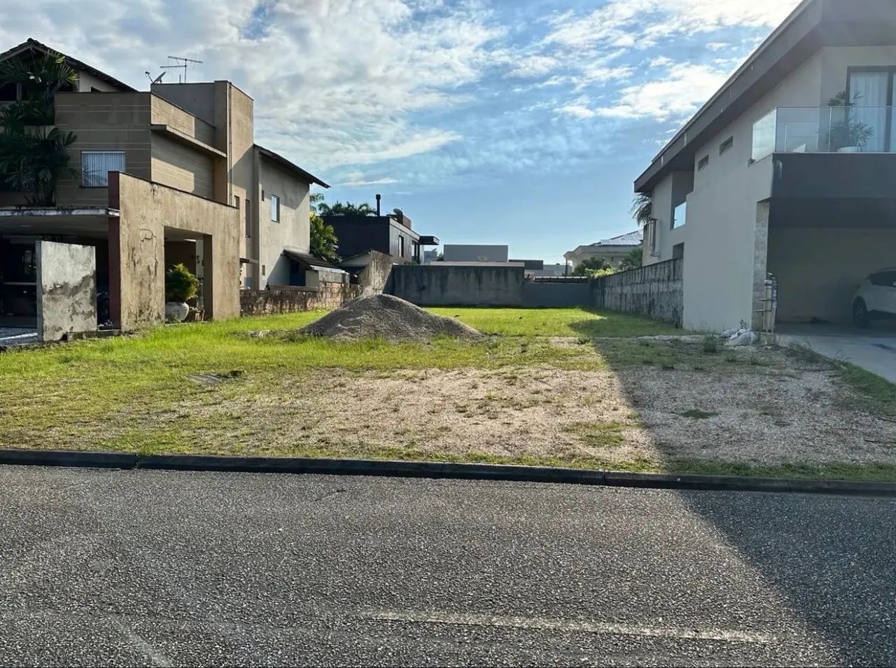 Vendo Terreno Montenegro Boulevard