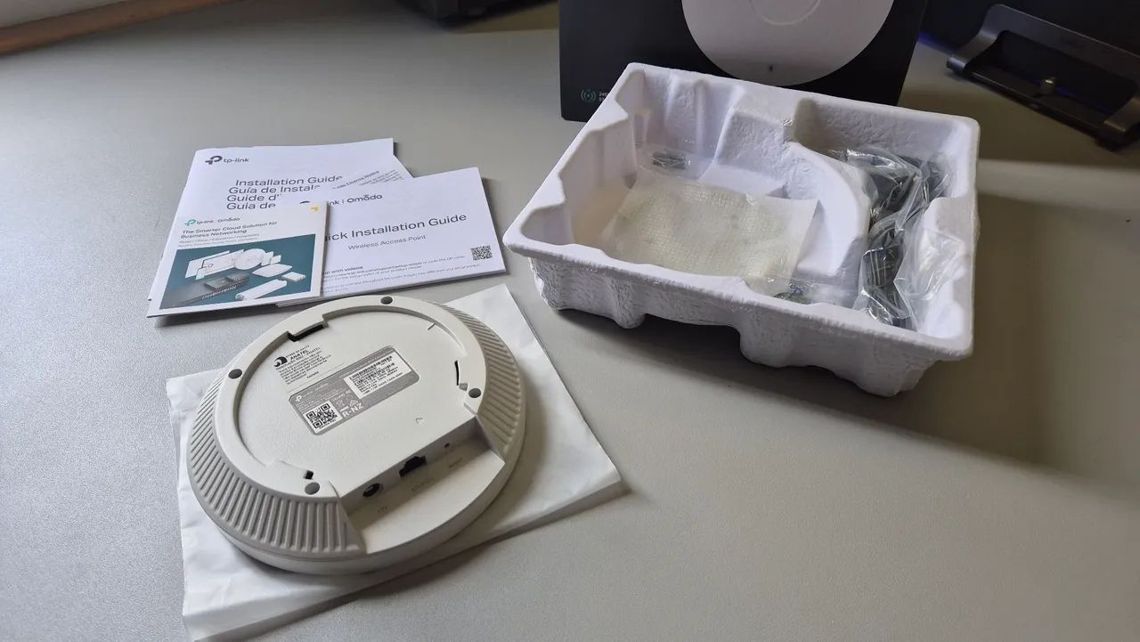 AP Tp-link Omada EAP650 V1.2 AX3000 Wi-Fi 6 Access Point  - Foto 3