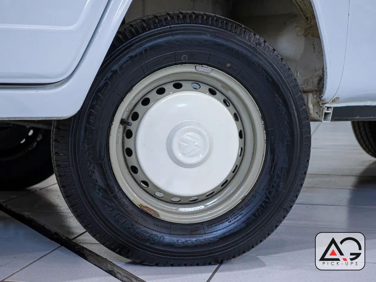 Volkswagen Kombi Standard/ Luxo/ Série Prata, foto 15 de 20