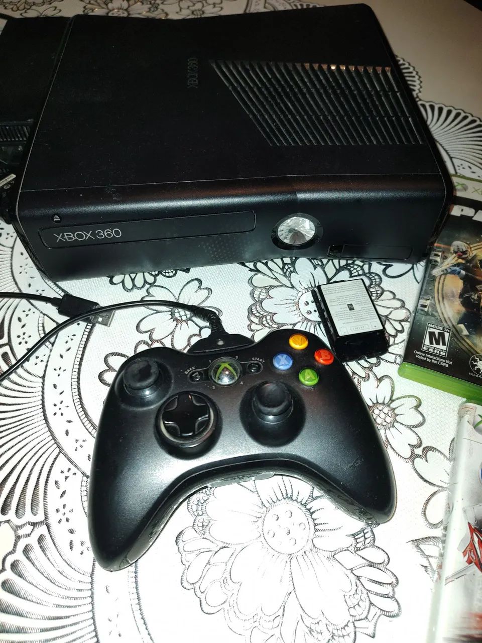 XBOX360 COM 3 JOGOS  (O MÍNIMO QUE ACEITO É 500 ) - Foto 3