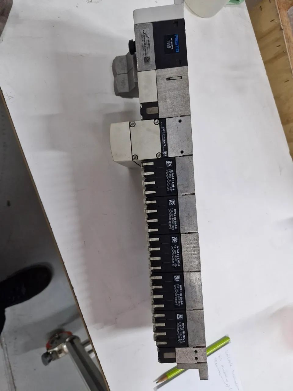 Kit pneumático com terminal de válvulas  - Foto 4
